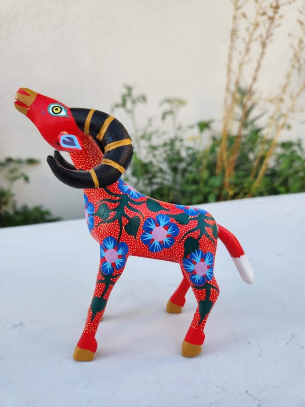 Authentic Oaxacan Alebrije Ram Wood Carving - Hand-Painted Mexican Folk Art 5.5" - Picture 2 of 11